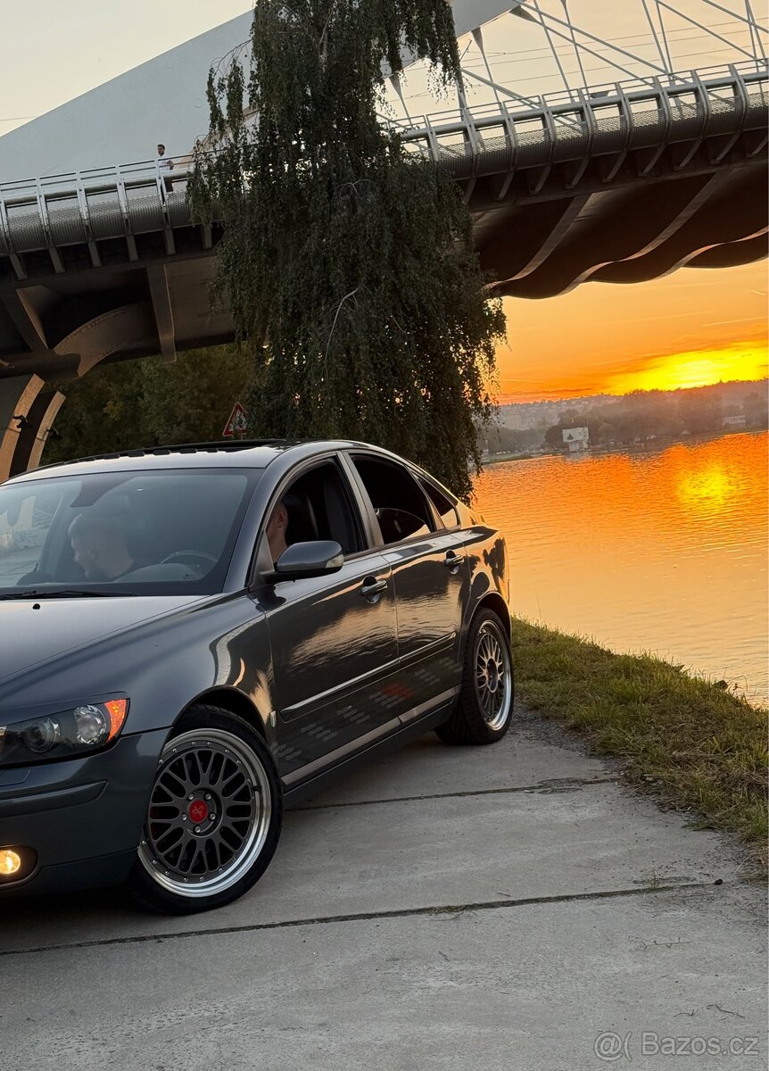 Volvo s40 t5 - 20