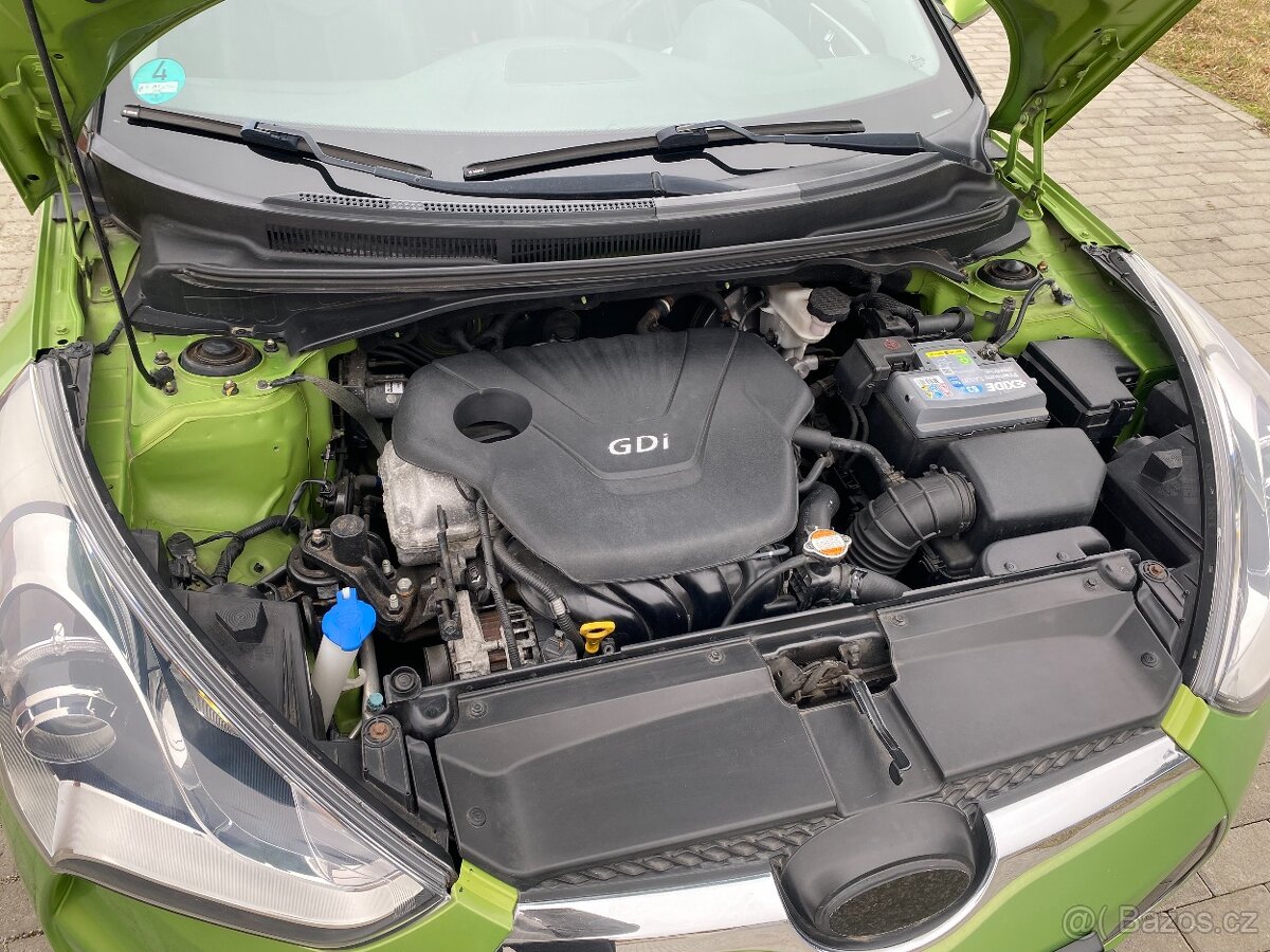 Veloster 1.6i, Premium, Plná výbava, Top stav - 20