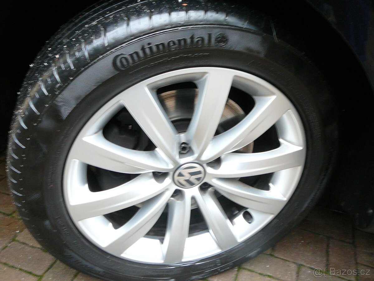 VW SHARAN 2.0 TDI 130KW 7MÍST DSG+F1 PANORAMA NAV ACC FRONT - 20