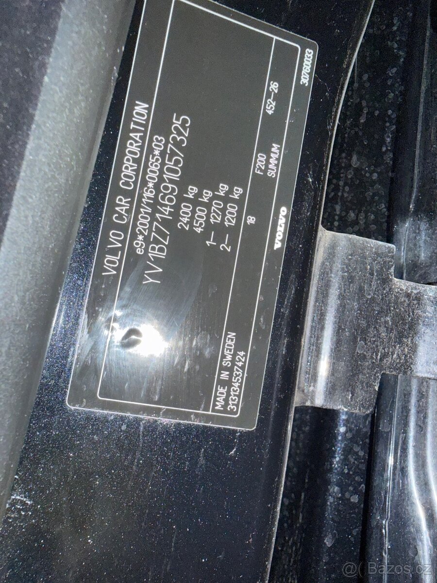 Volvo XC70 2.4 D5 136KW, ventilace + výhřev, po servise. - 20