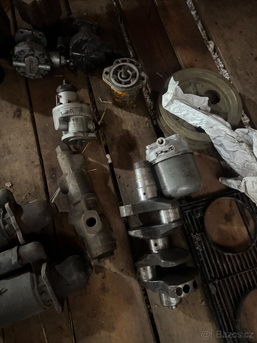 Konvolut Dílů UŘ I UŘ II CRYSTAL TATRA UNHZ - 20