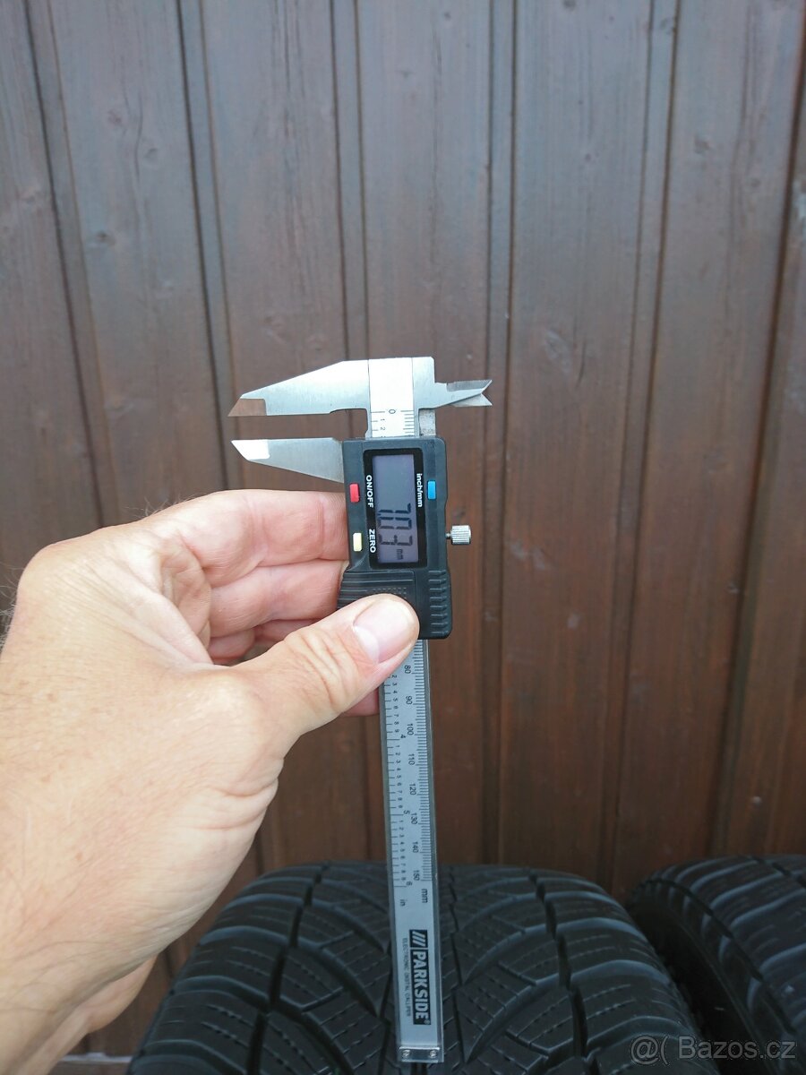BMW 5 G30,31 18" M 662 originální zimní kola 245/45/18 5x11 - 20
