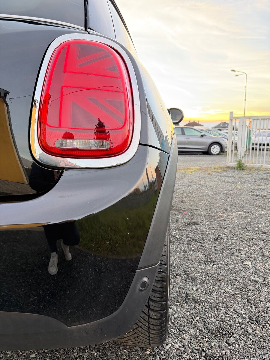 Mini Cooper One, 1.5i LCI VÝHŘEV LED 1.MAJ - 20