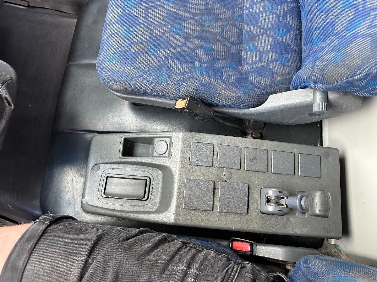 Iveco EUROCARGO 75E18 SKŘÍŇ EURO 5 - 20