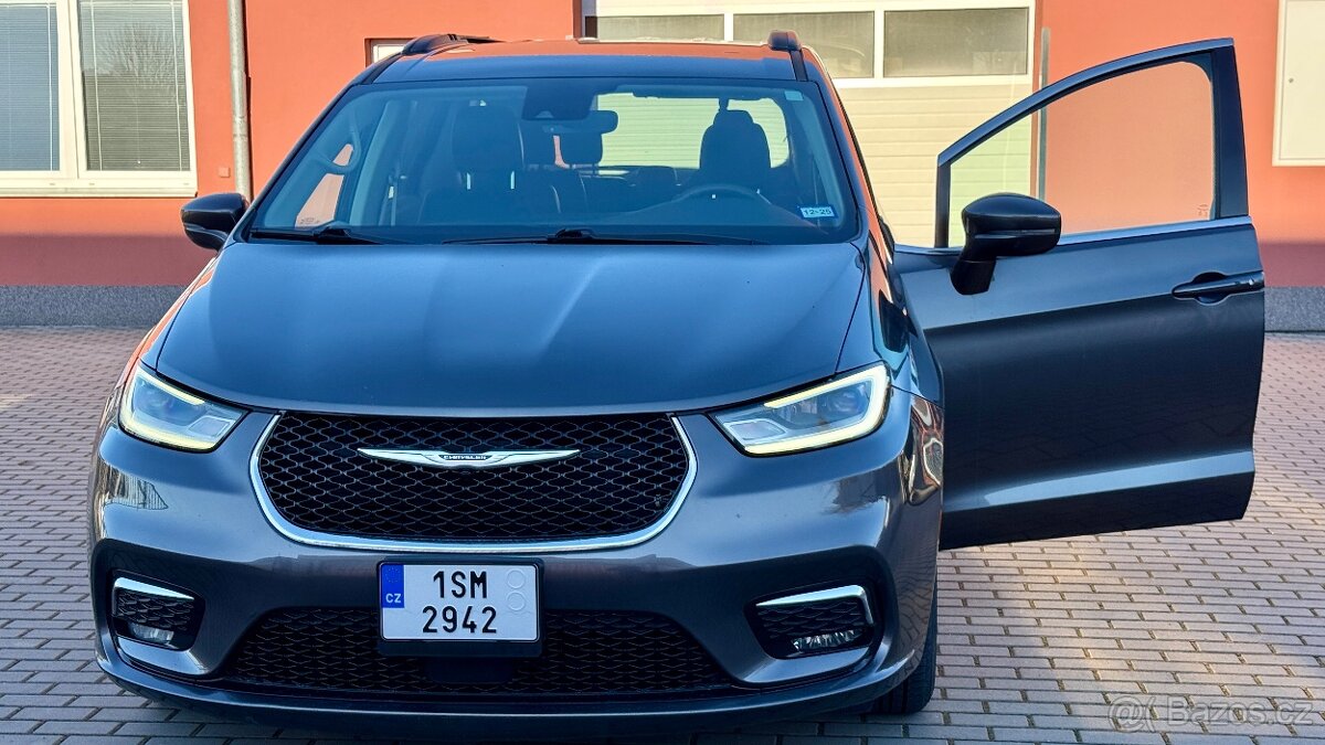 Chrysler Pacifica //3.6L//214kW//LIMITED//NOVÝ MODEL//2022// - 20