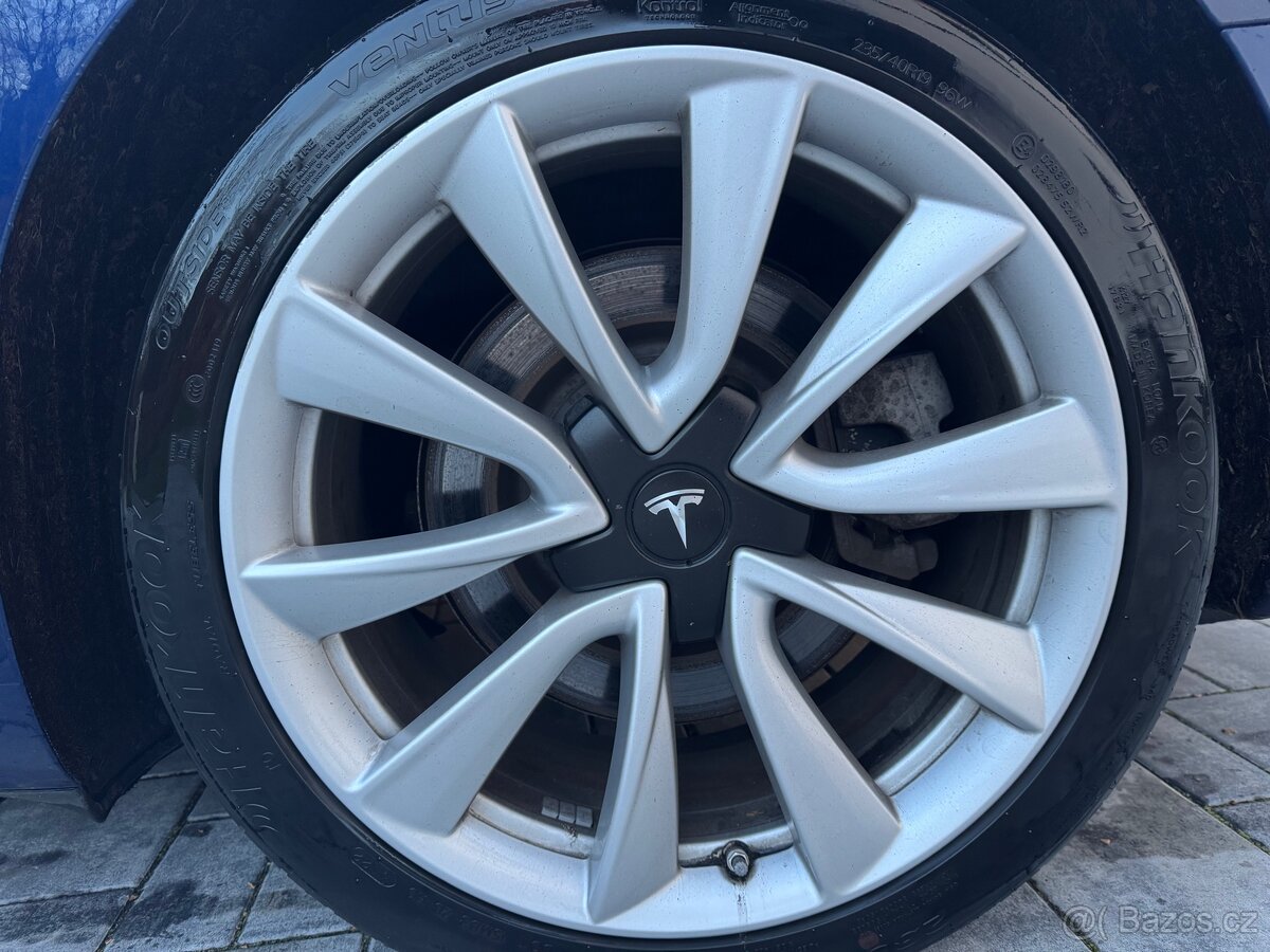 Tesla Model 3 Long Range 340Kw/Servisni historie/TOP - 20