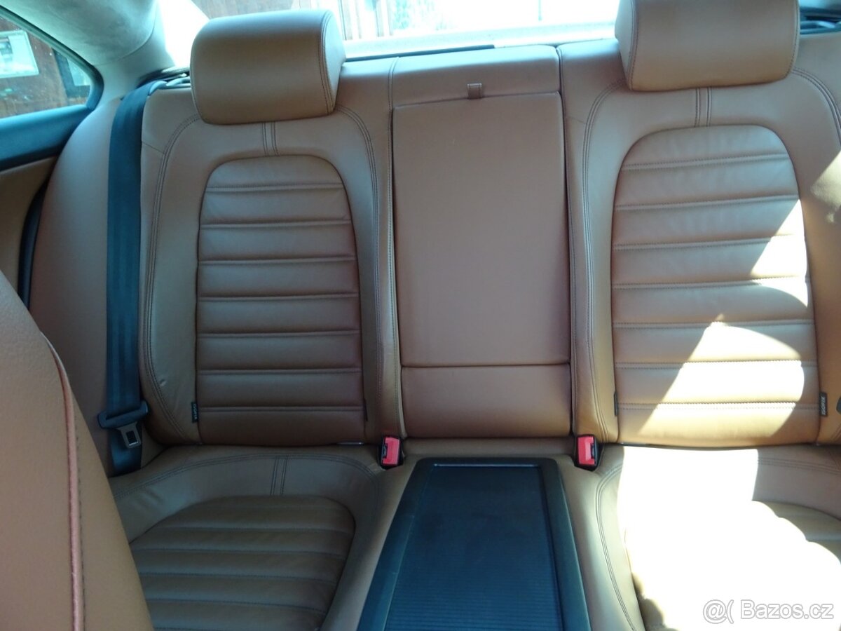 Volkswagen Passat CC 2.0 TDi - 20