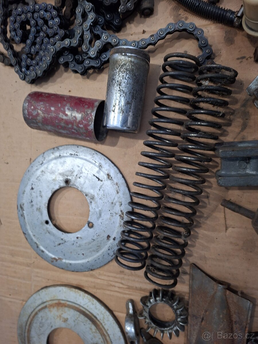 Jawa kyvacka 175, 250 - nahradni dily - 20