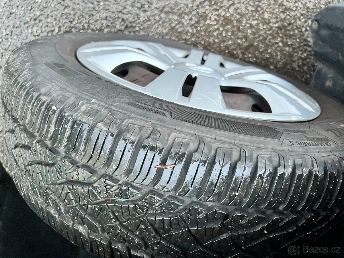 Škoda Roomster 1.6TDI 66KW,KLIMA,ESP,1MAJ - 20