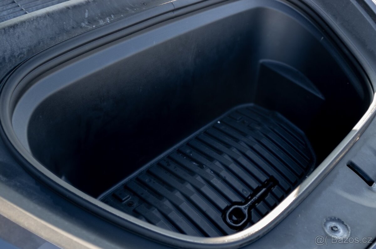 Tesla Model Y Long Range AWD 2022 - 20