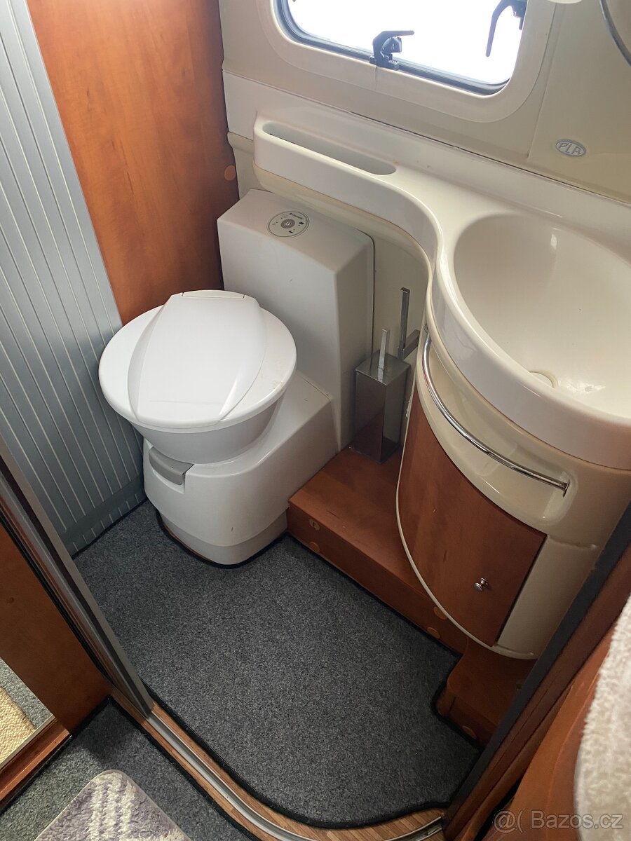 PLA,012,klima,tempo,solar,tazne,kamera,alu,servisovane,AKCE - 20