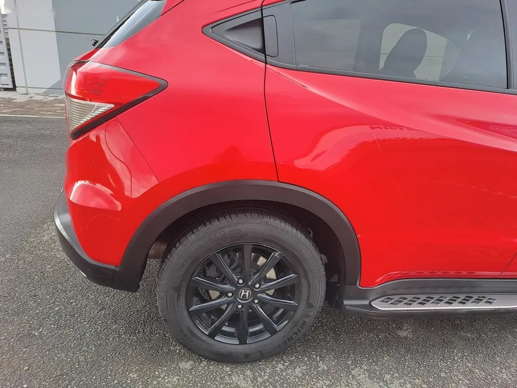 Honda HR-V, 1.5i-VTEC ČR 1MAJ PERFEKT+KOLA - 20