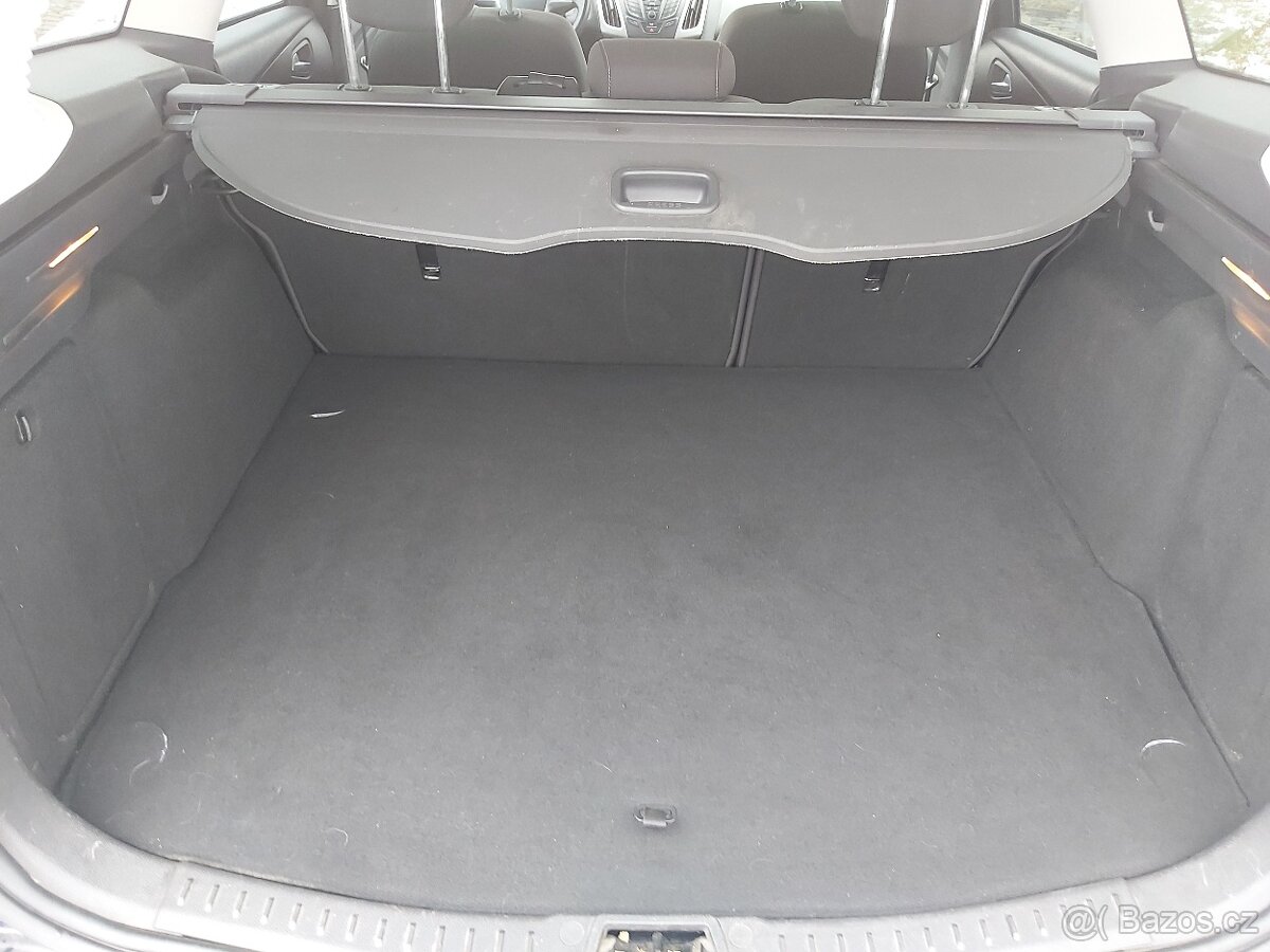 Ford Focus Titanium 1.6 TDCi 77 kw, servis Ford, 2013 - 20