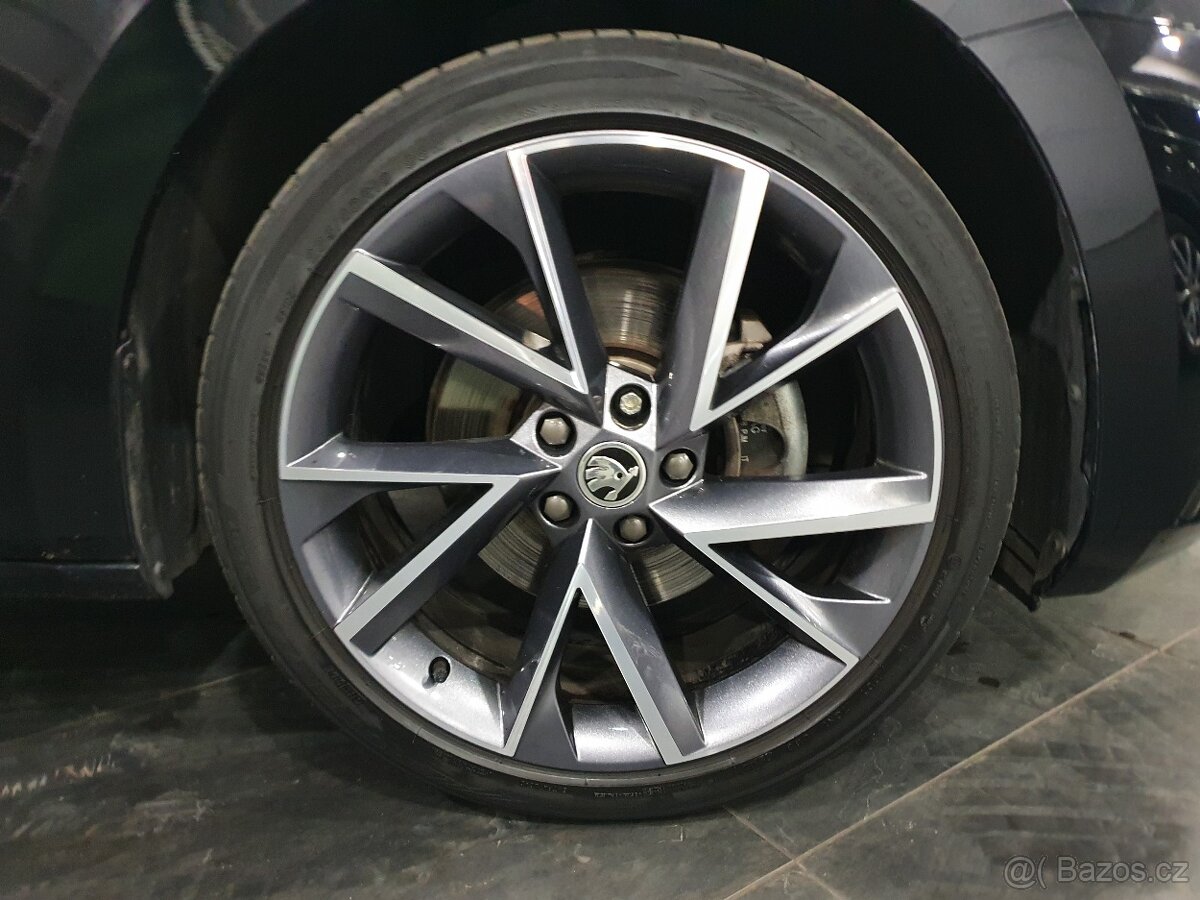 Škoda Superb 3 iV Combi TSI 160kW Sport - záruka Autodraft - 20