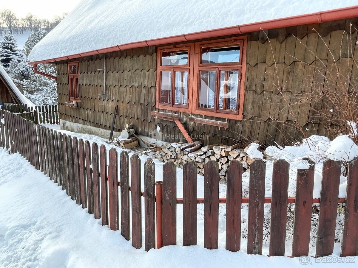 Prodej dřevěnice na slunném okraji obce Halenkov - 20