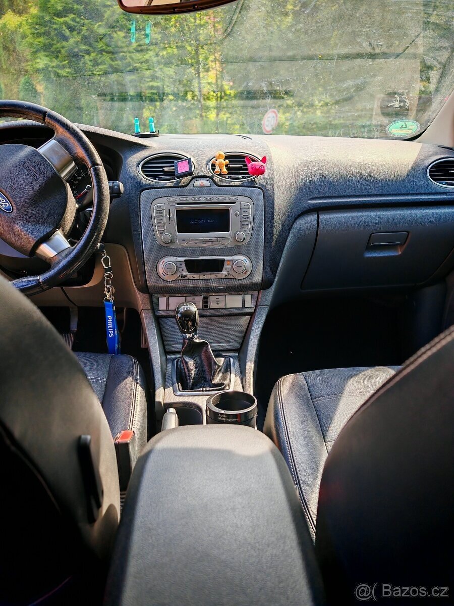 Ford Focus mk2 na náhradné díly - 20