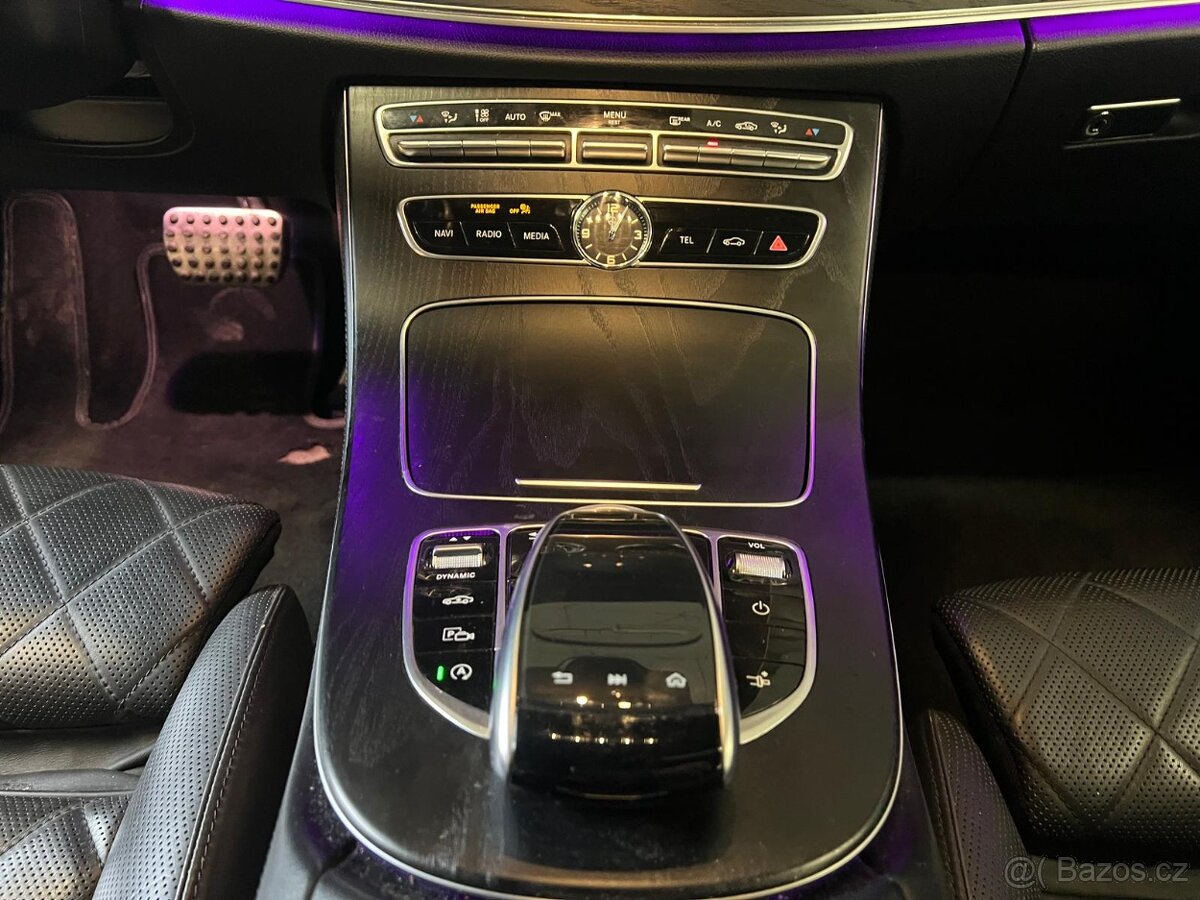 Dražba MB E 400 4MATIC 3.0 kupé 245 kW - 20