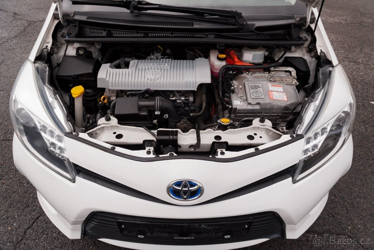 Toyota Yaris 1.5 Hybrid LOUNGE - 20