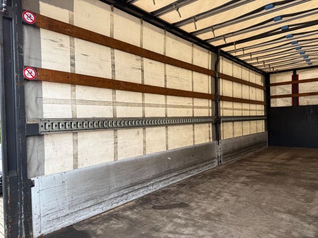 Mercedes-Benz Atego 1524 L Plachta čelo - 20