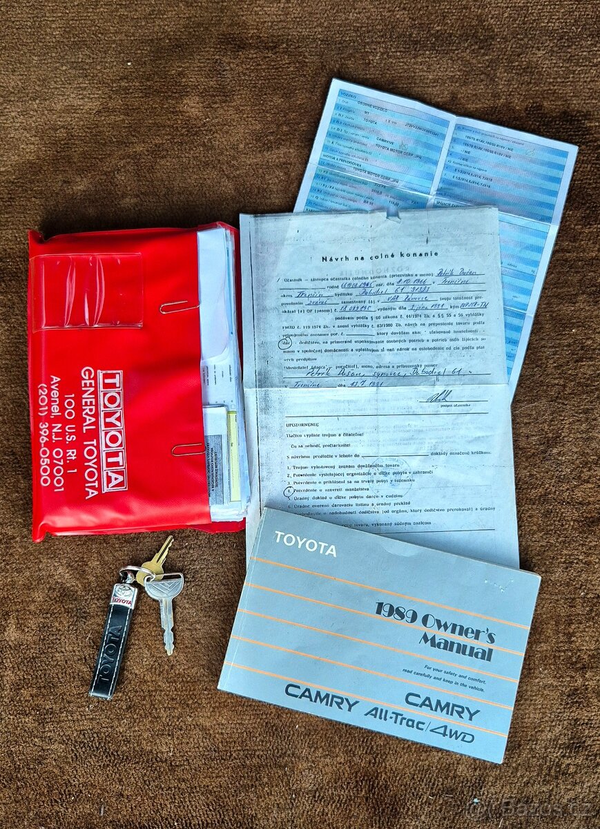 PRODÁM TOYOTA Camry LE V6 - 20