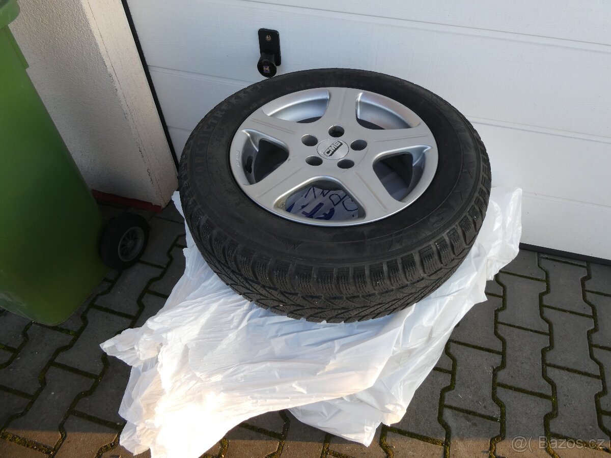 Volkswagen Polo 1.2i 51kW MATCH, 2x kola, serviska - 20