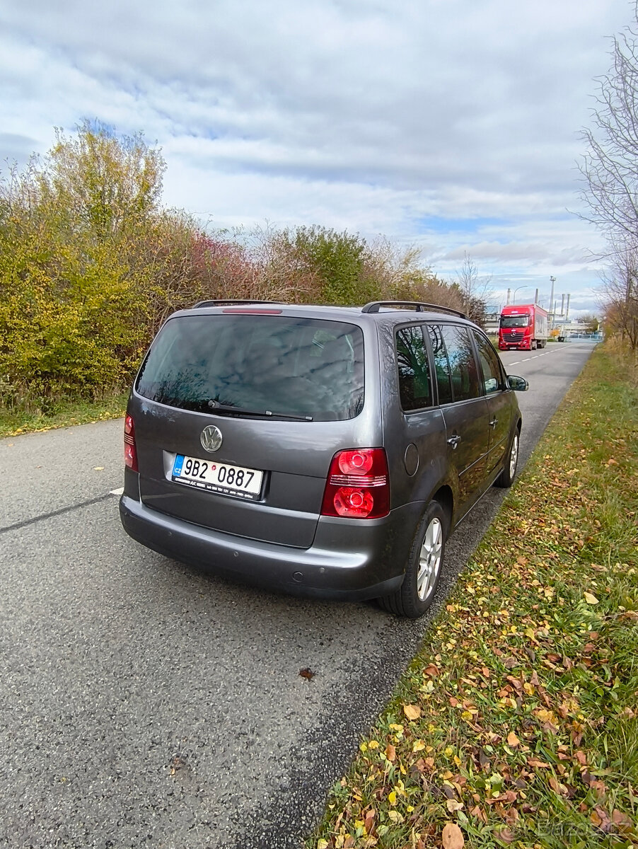 Volkswagen Touran, 1.9 TDi 77kW, 7 míst - 20
