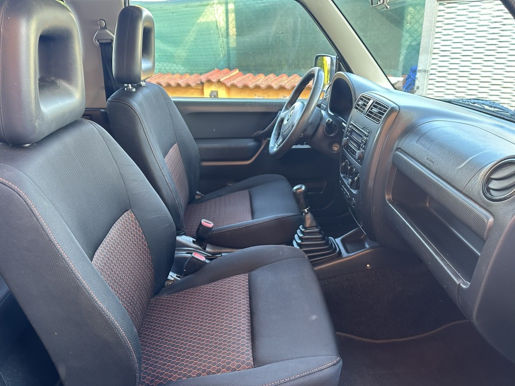 Suzuki Jimny 1.3i 63kW 4x4 TOP - 20