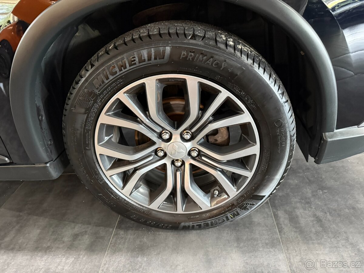Mitsubishi Outlander 2,3 DI-D 100 LET EDICE 7 MÍST DPH - 20