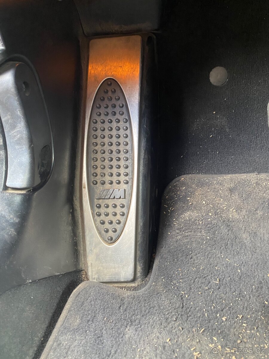 VEŠKERÉ NÁHRADNÍ DÍLY BMW 330d e46 150kw MPAKET 2 - 20