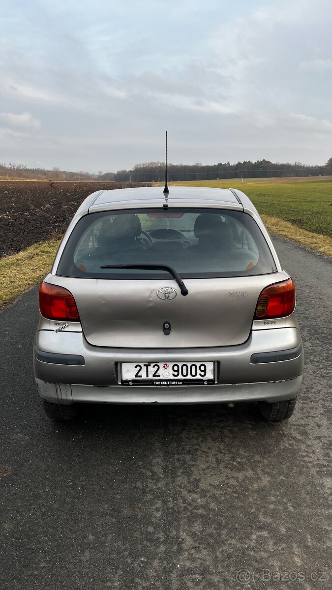 Toyota Yaris 2003 - 20