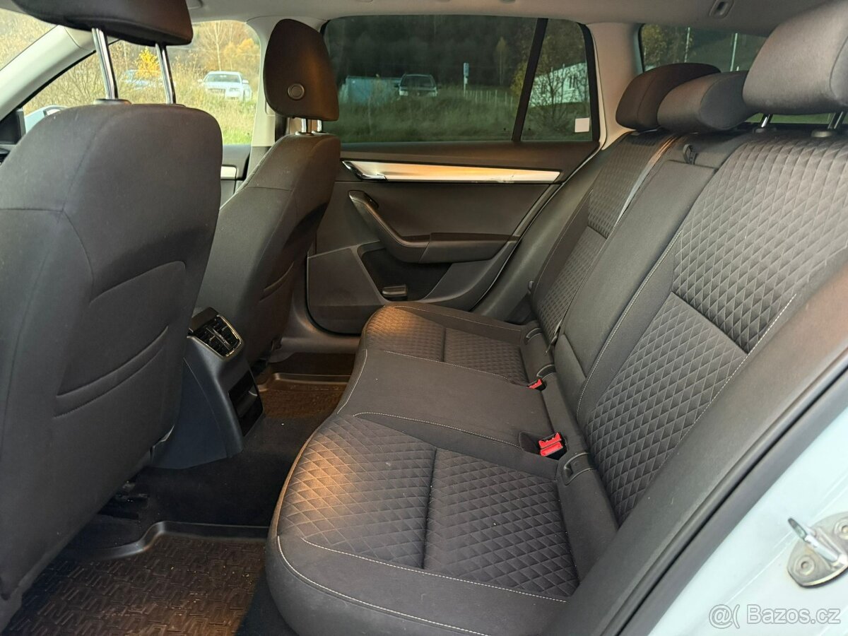 Škoda Octavia Combi 2.0 TDI Style DSG EU6 - 20