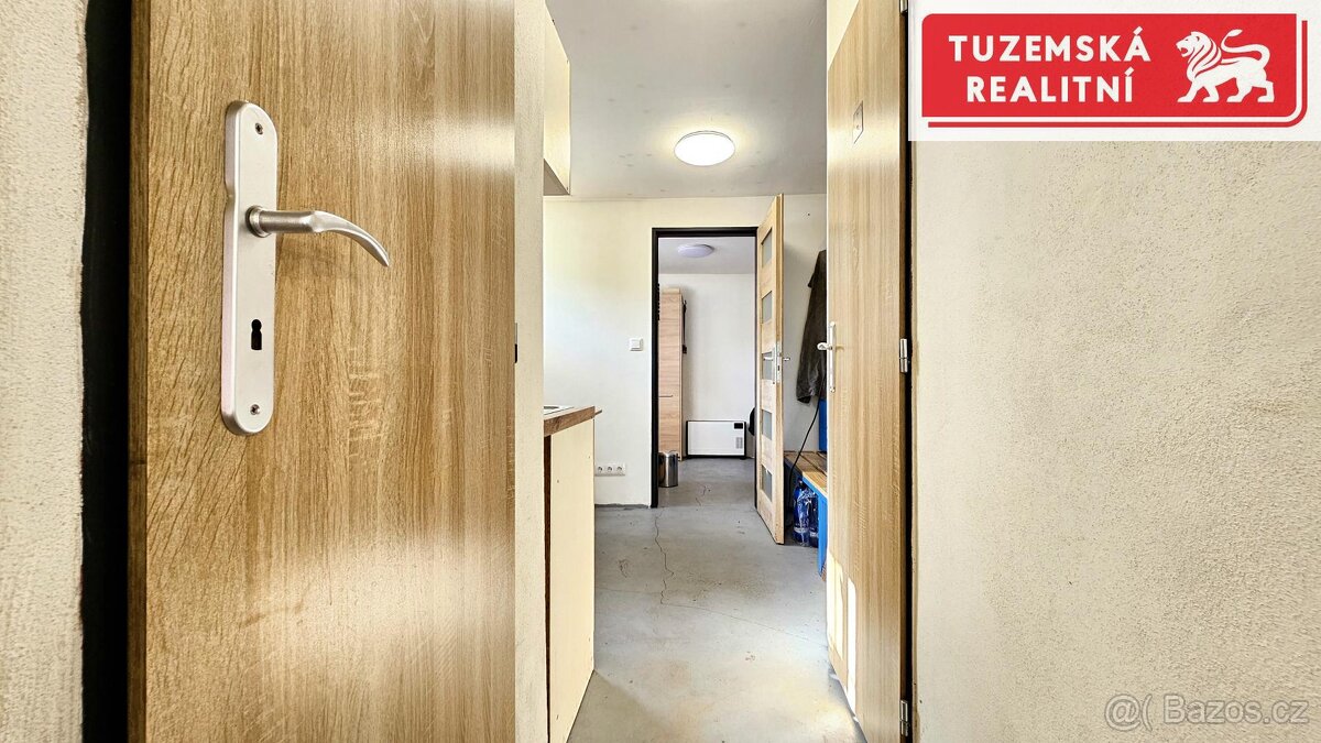 Sklady, výrobní dílny nebo propojené garážování ve Šternberk - 20