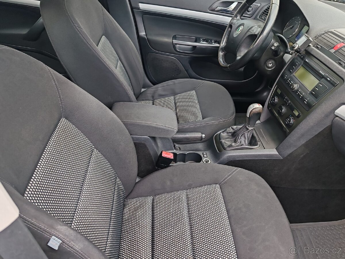 Škoda Octavia
2.0TDI scout - 20