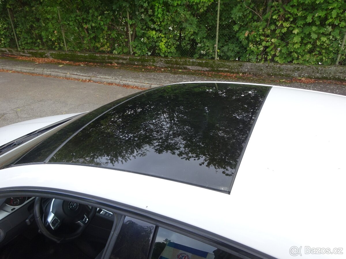 VW Passat CC 2.0 TDI 4x4 r.v.2011 (125 kw) Koup.ČR - 20