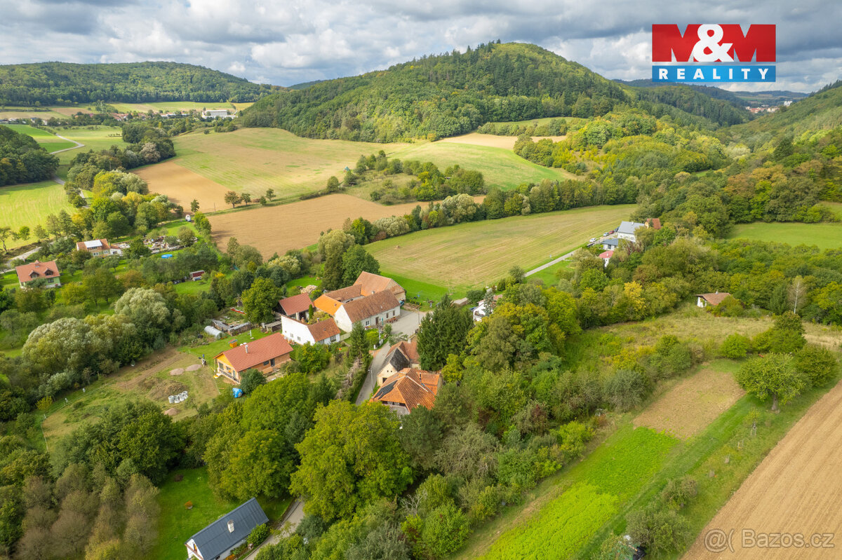 Prodej stavebního pozemku v Šerkovicích - 20
