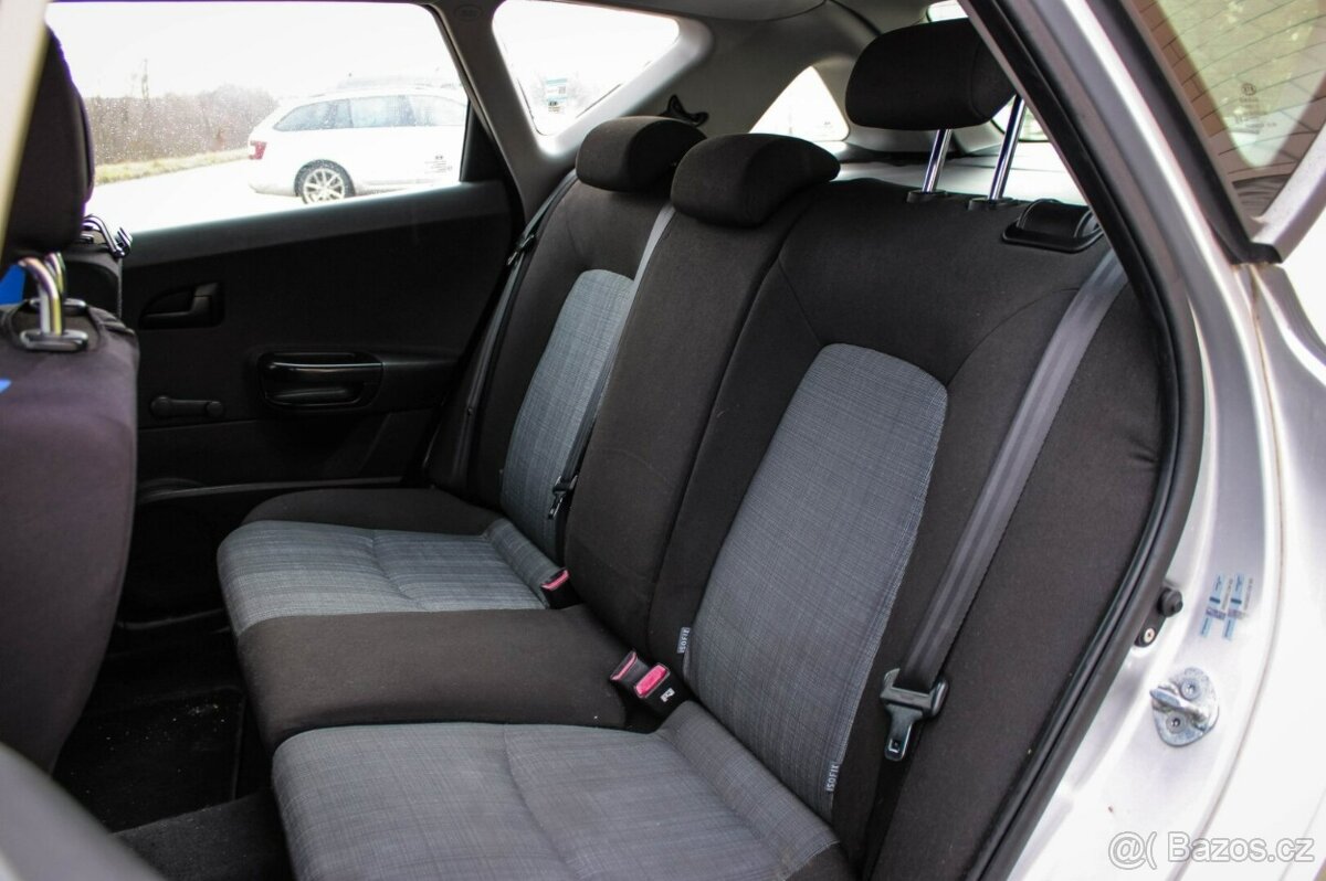 Kia Cee´d SW 1.4 CVVT 16V LX - 20