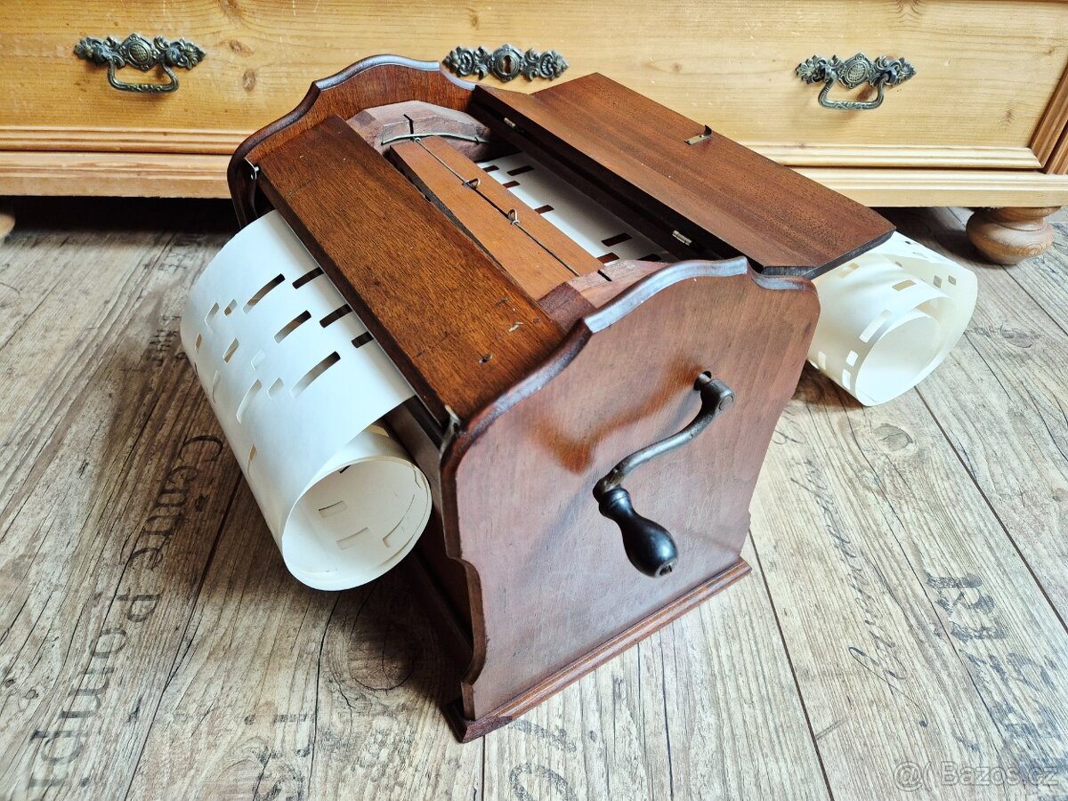 Starožitný hrací stroj, flašinet, The Mechanical Orguinette, - 20