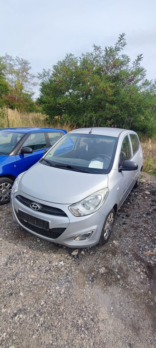 Hyundai i10 1.1 - 20
