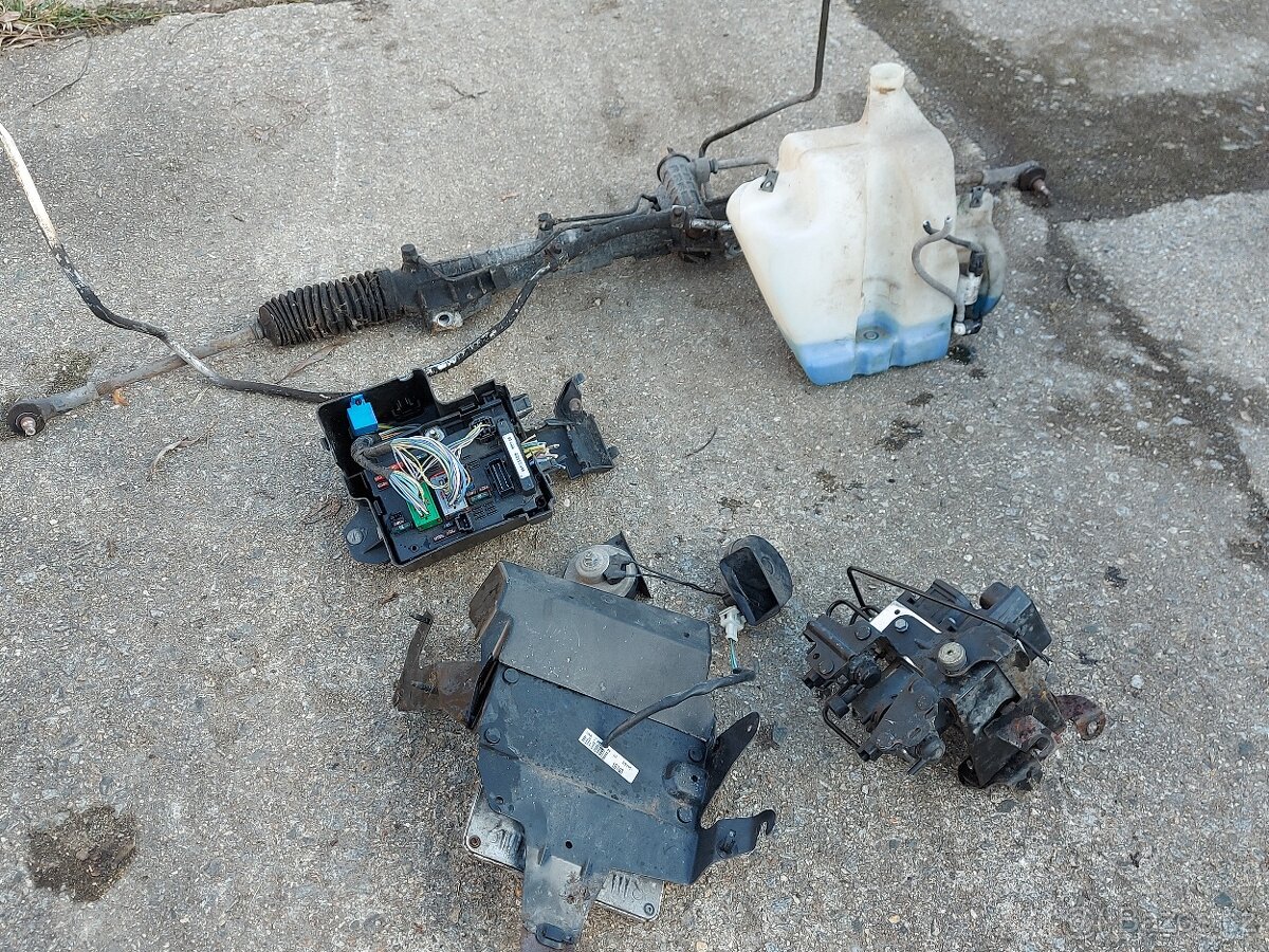 Citroen C8 2,0 Hdi náhradní díly super ceny - 20