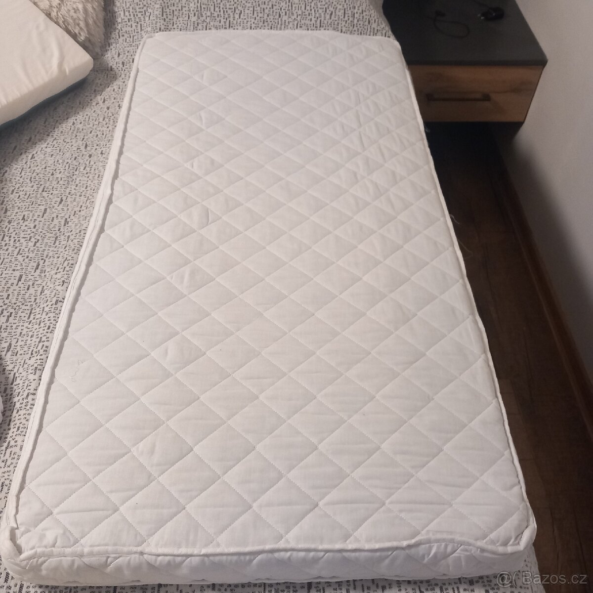 Detska postylka s prebalovaci komodou / pultem - 20