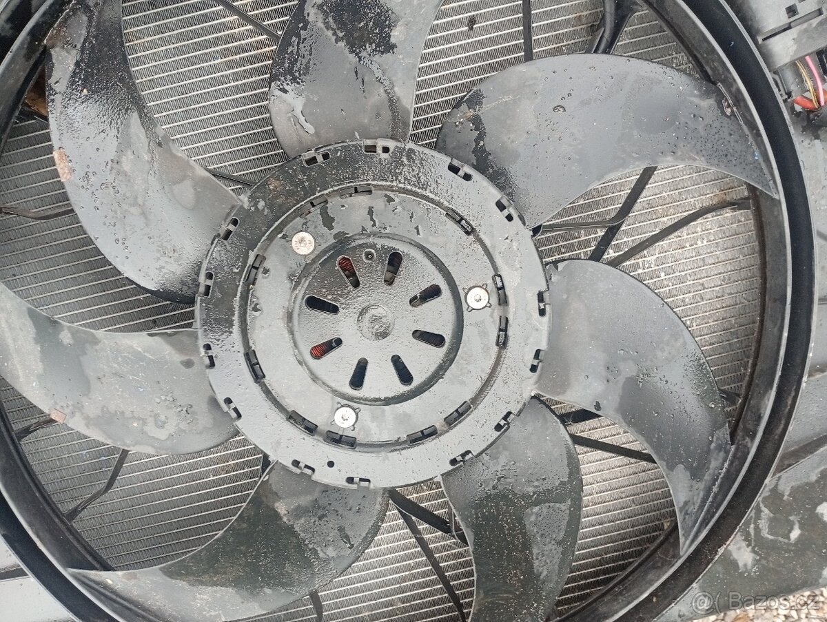 MERCEDES ML W164 PŘEDNÍ ČELO, VÝZTUHY, SAHARA S CHLADIČI - 20