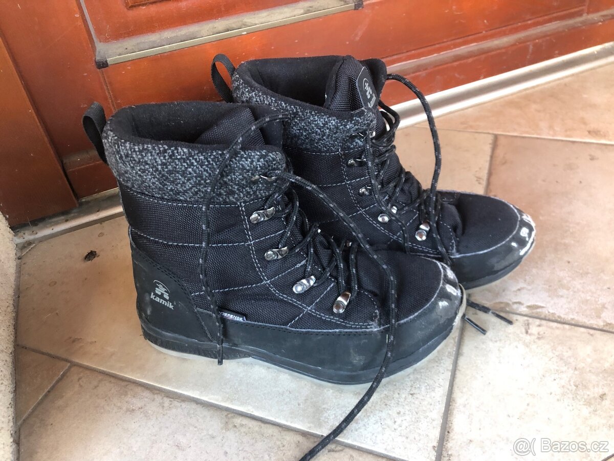 Dětské sportovní boty, ploutve, rukávky do bazénu - 20