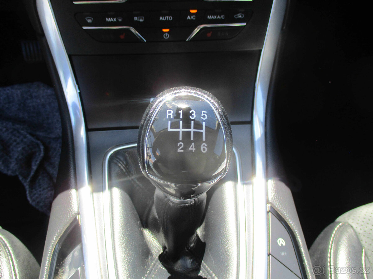 FORD S-MAX 2,0TDCi 110kW Titanium GPS LED Man 2016 - 20