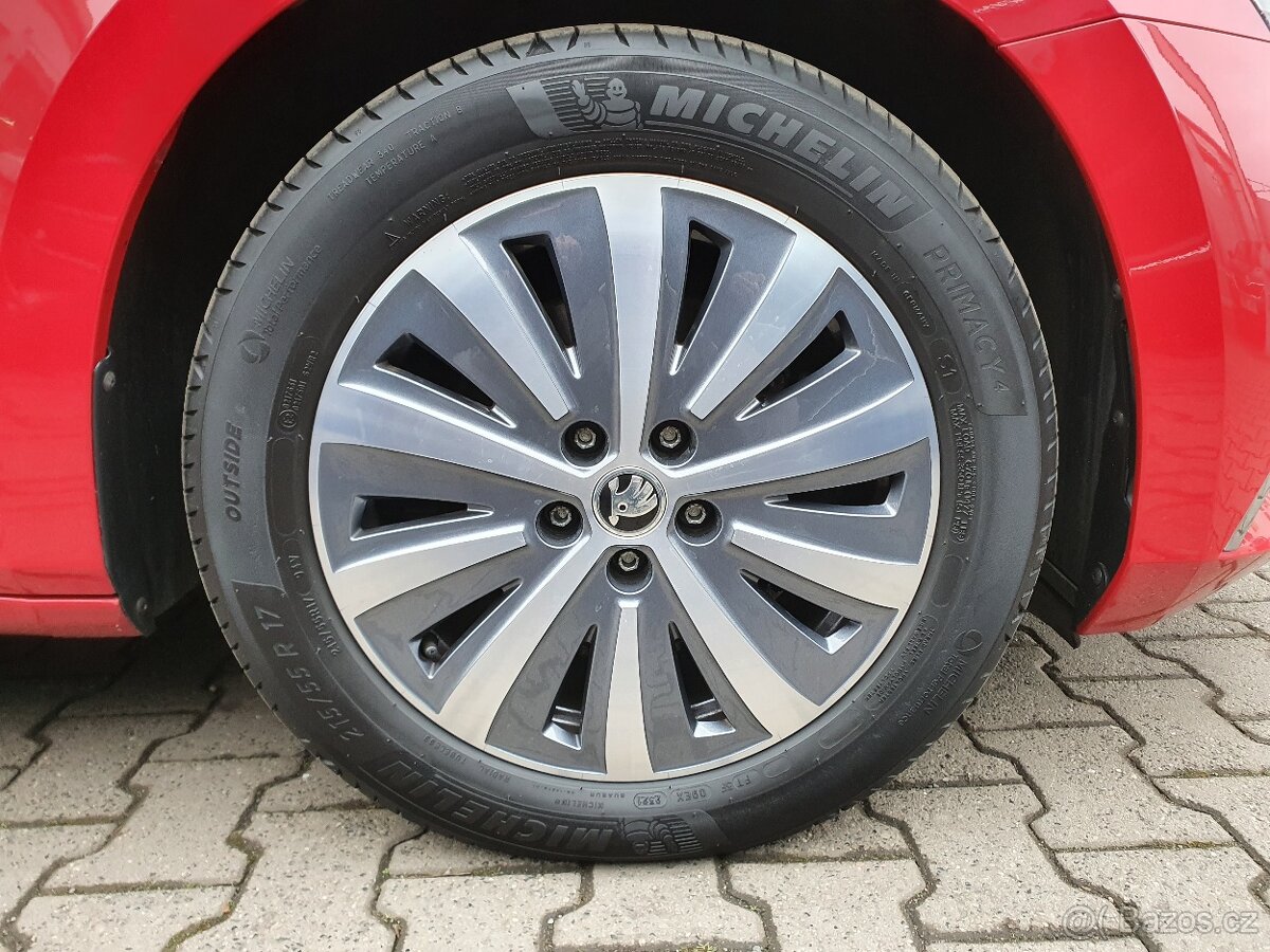 Škoda Superb 3 iV Combi 1.4 TSI 160kW DSG - záruka Autodraft - 20