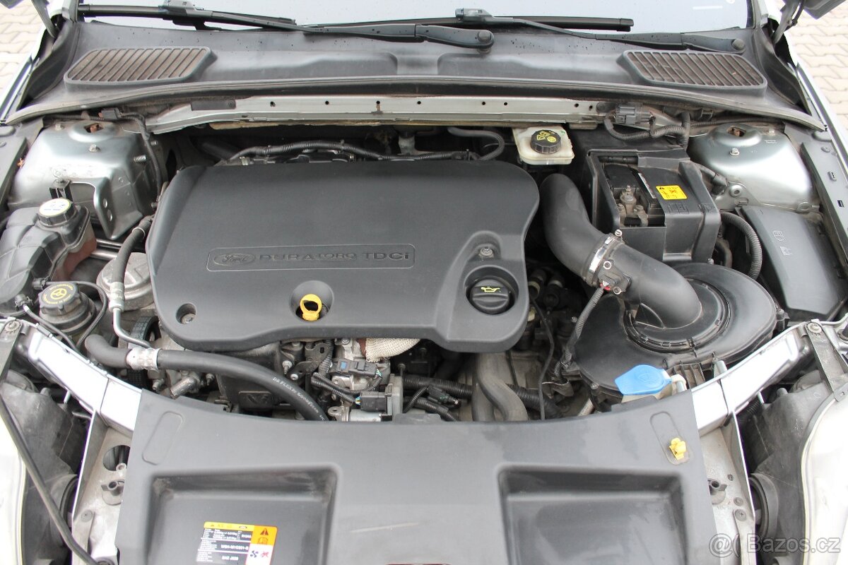 Ford Mondeo 2.2TDCI 129kW TITANIUM + PRAV. SERVIS + 1MAJ - 20