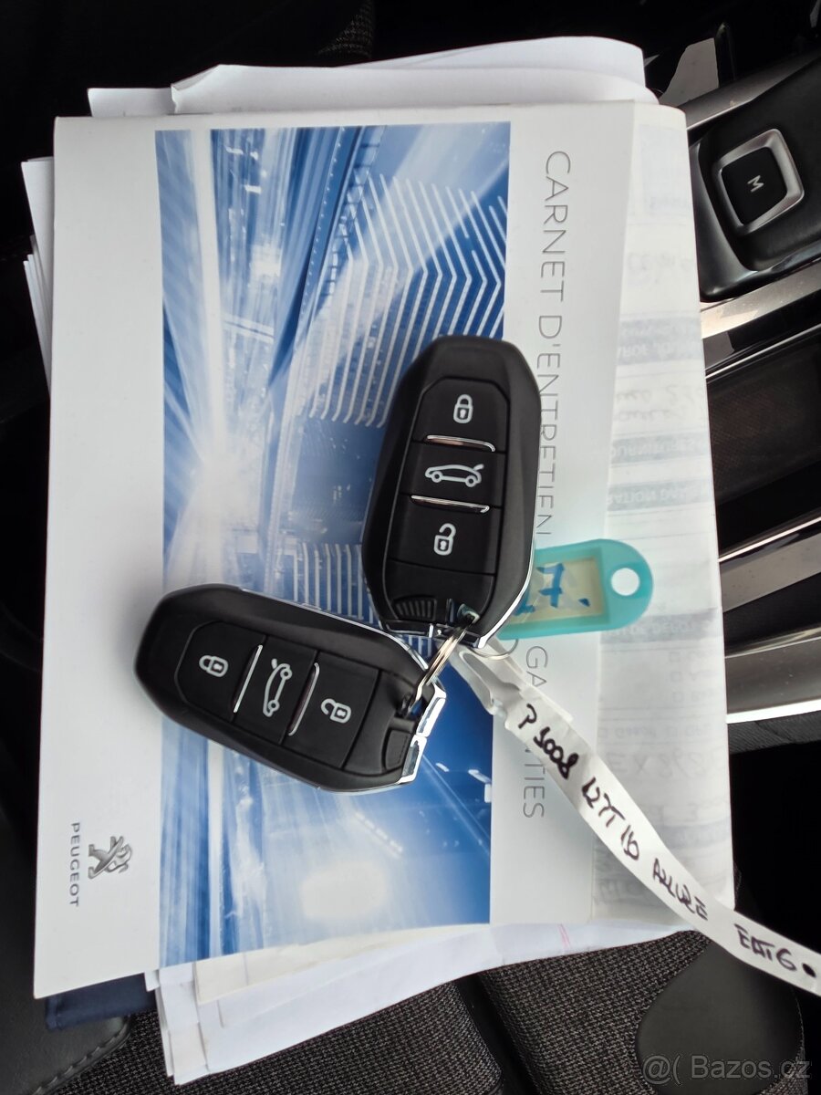 Peugeot 3008 1.2PT 130 ALLURE PACK EAT6 - 20