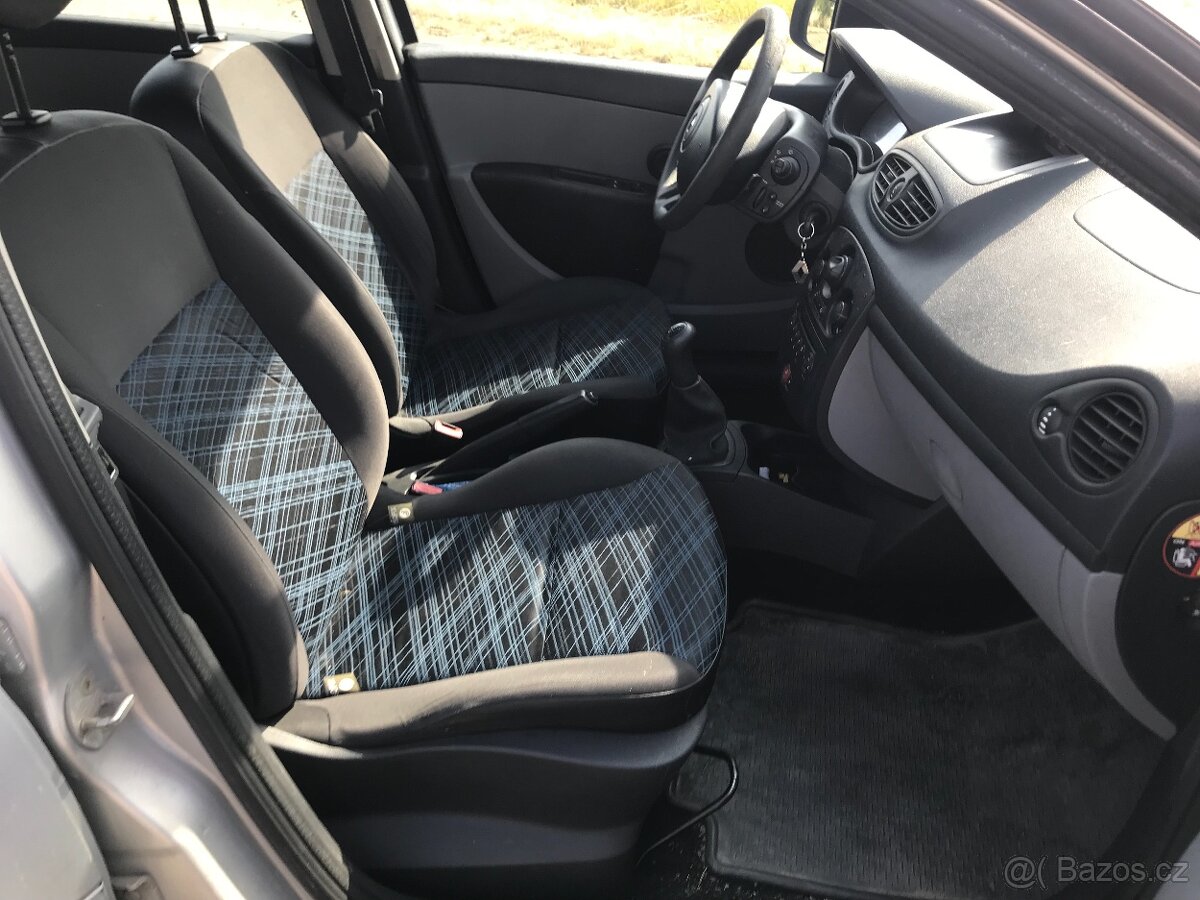 Renault Clio 1.5 dci 50kw - 20