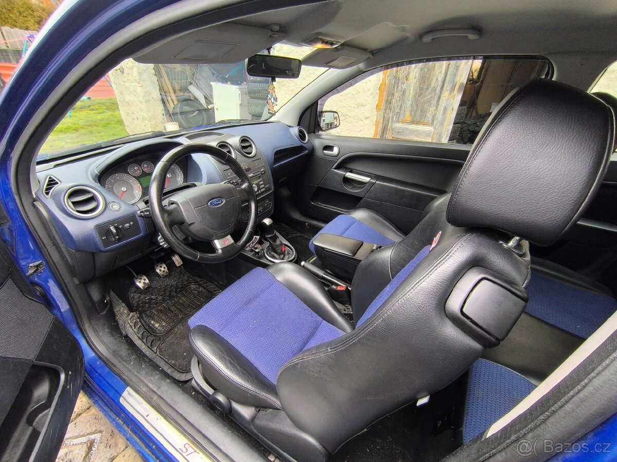 Ford fiesta ST150 - 20