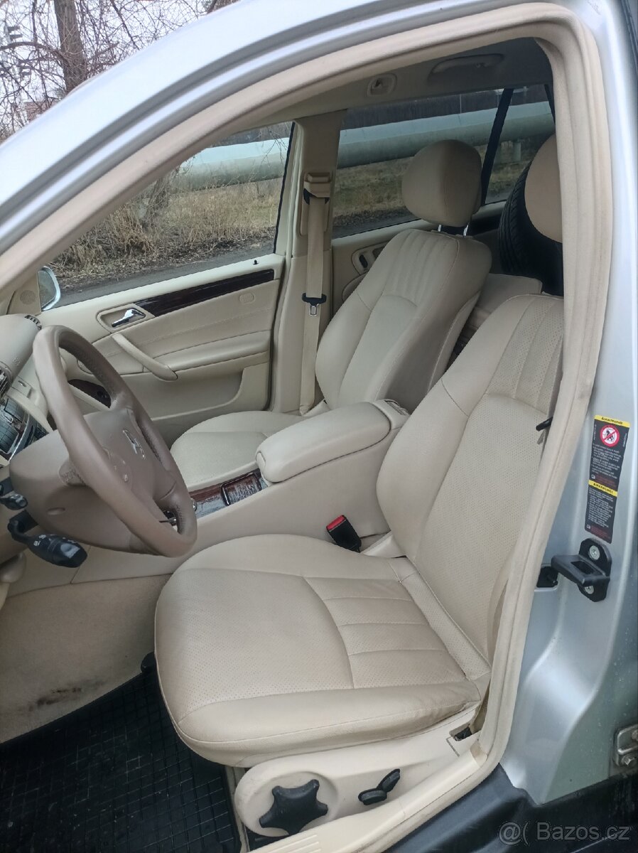 Mercedes-Benz C280 3.0 V6 4-Motion - 20