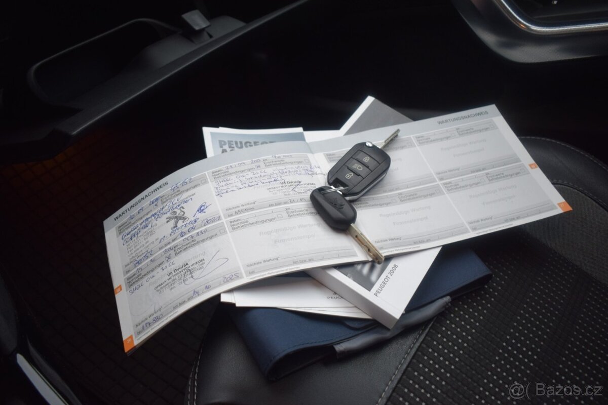 Peugeot 2008 1.2 PureTech ALLURE/VÝBAVA/MAN - 20